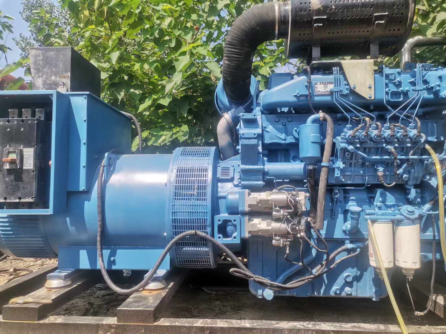 潍城详细说明降低 800kW 柴油发电机输出电流波动的方法