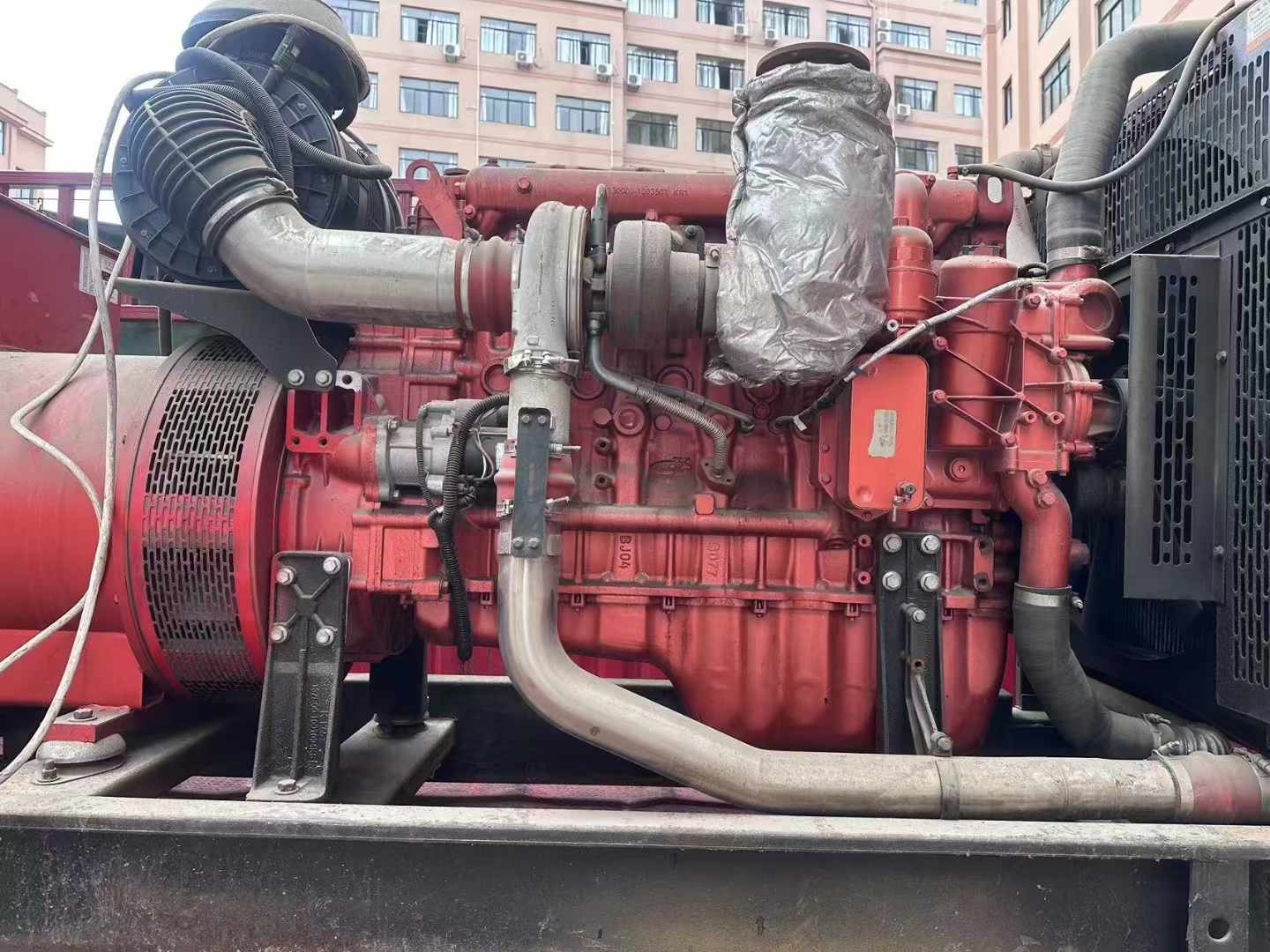 潍城如何选择适合 600kW 柴油发电机组的过载保护器？
