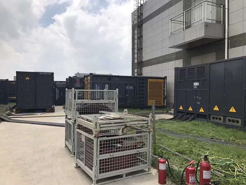 潍城除了定期检查，还有哪些方法可以及时发现接触式转速表探头的磨损？
