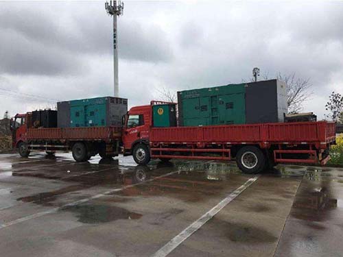 潍城涂抹密封胶后，需要等待多长时间才能安装水冷式机油散热器密封件？